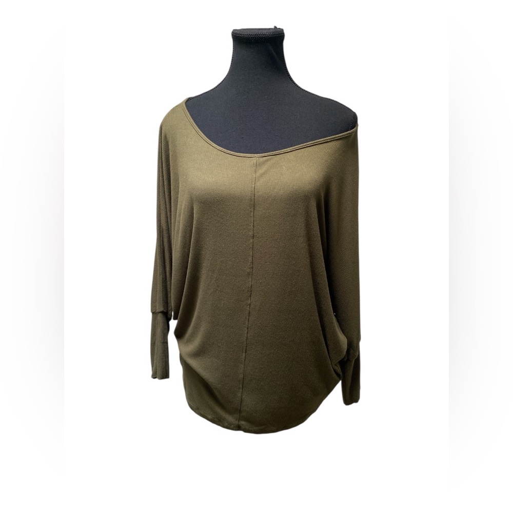 Sweet Romeo Forest Green Top GUC M